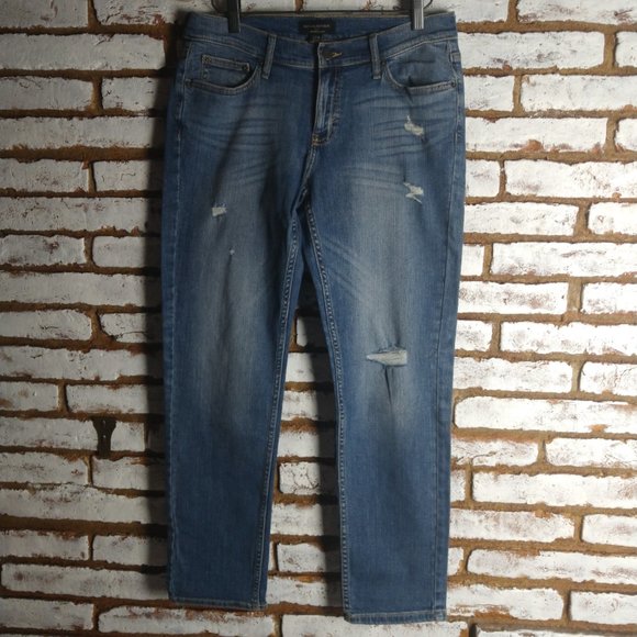NWT Banana Republic Denim Girlfriend Jean Distress - Picture 9 of 13